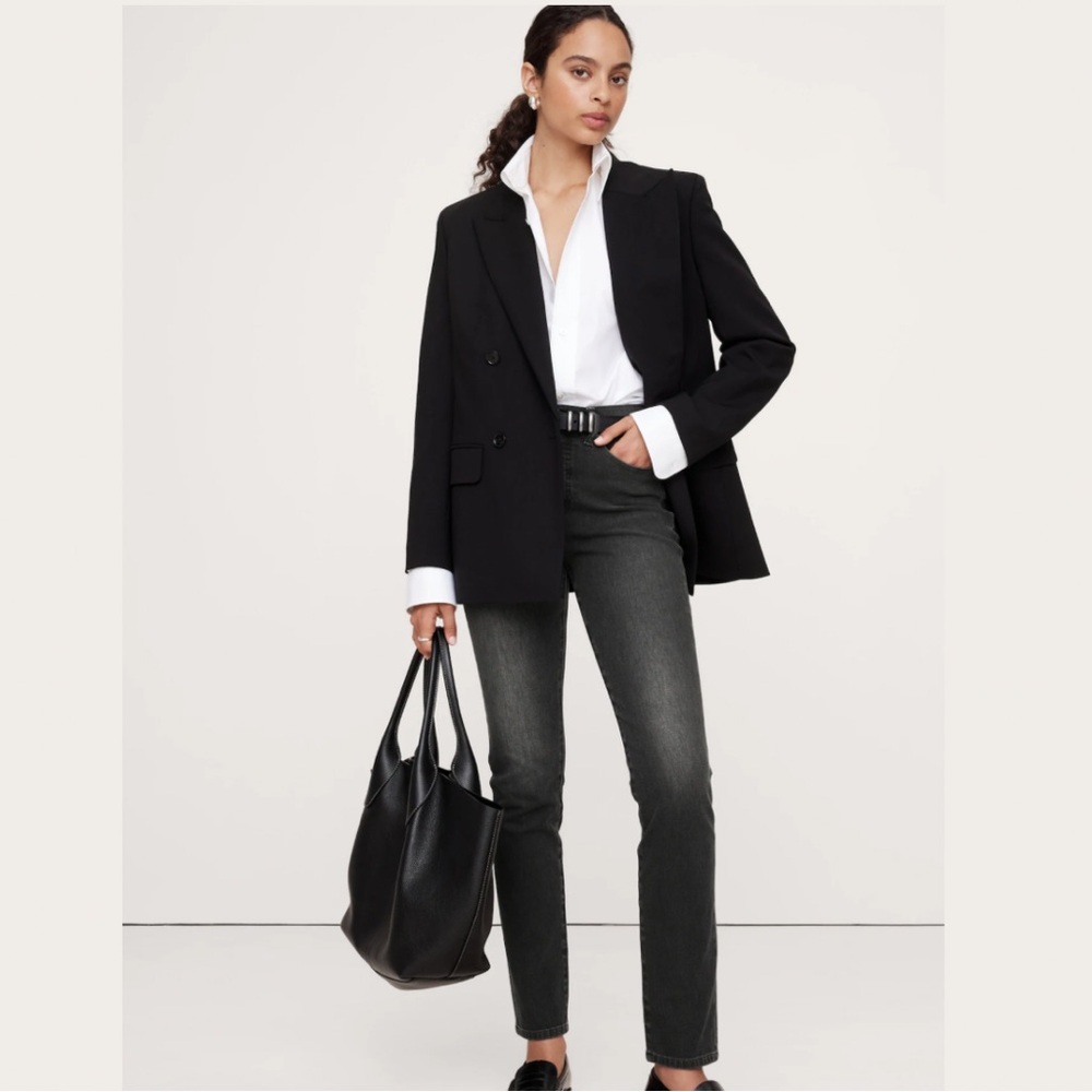 NWT Banana Republic high-rise slim jean in black wash size 29 petite